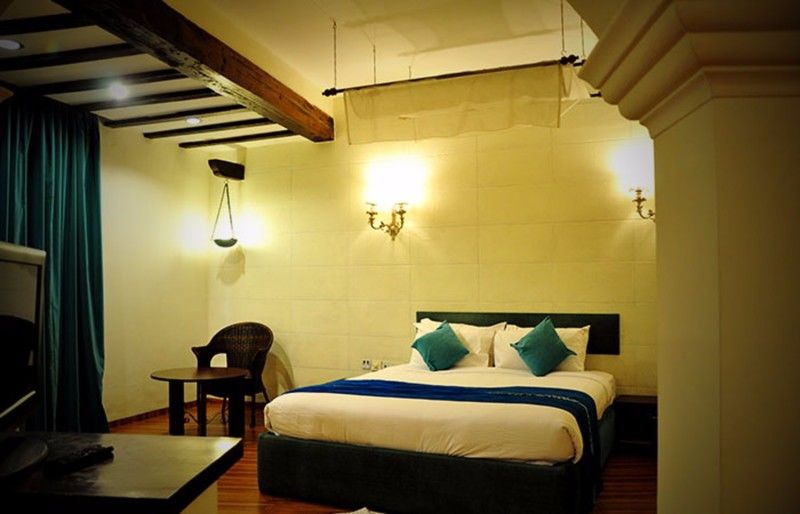 Best Western Amrutha Castle Haiderabad Buitenkant foto