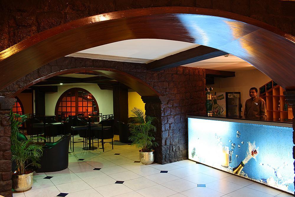 Best Western Amrutha Castle Haiderabad Buitenkant foto